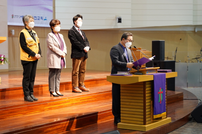 [크기변환]220328 아기연 법인설립 감사예배 (1).jpg